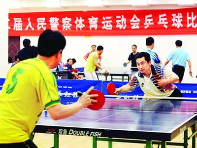 霍勒迪:我们相互信任&想让彼此成功 这会转化到球场表现上 霍勒迪:我们相互信任&想让彼此成功 这会转化到球场表现上